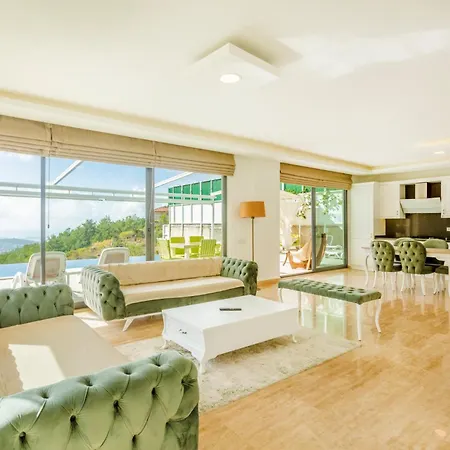 Infinity Wild Villa