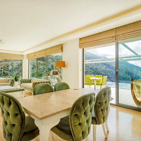 Villa Infinity Wild